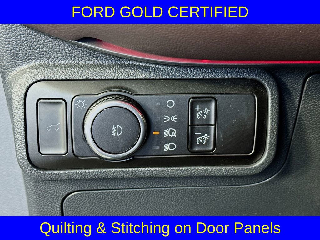 Used 2025 Ford Explorer Platinum w/ LUX Leather Package image 10