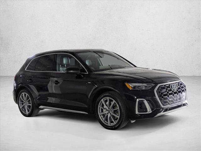 Used 2022 Audi Q5 e Premium Plus image 3