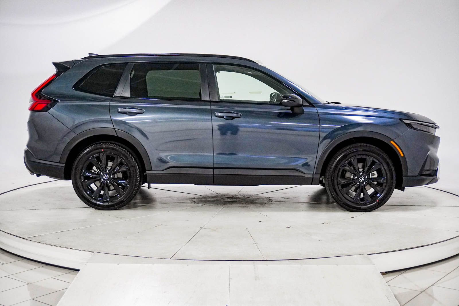 Certified 2026 Honda CR-V Sport Touring image 12