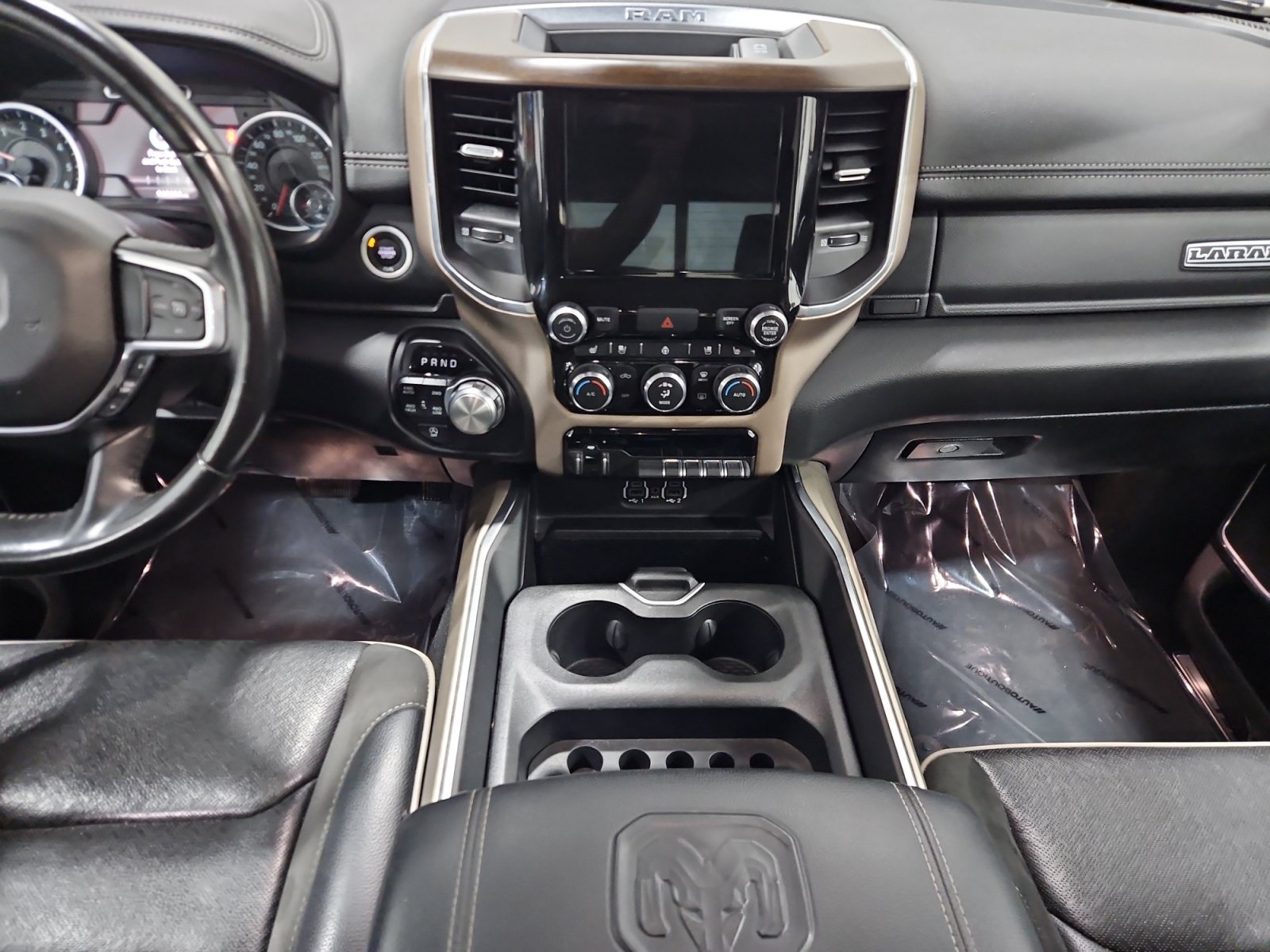 Used 2022 RAM 1500 Laramie AWD/4WD image 11