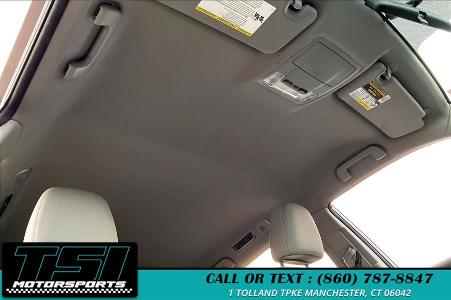 Used 2016 Toyota Highlander LE AWD/4WD image 21