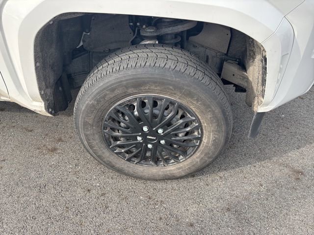 Used 2025 Toyota Tacoma SR w/ SR Upgrade Package image 9