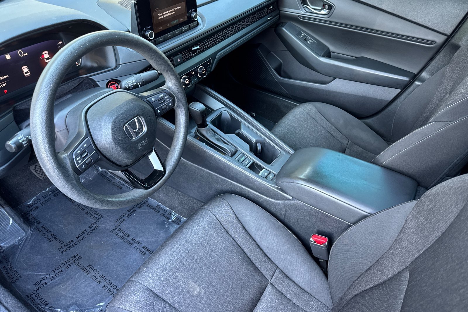 Used 2023 Honda Accord EX image 11