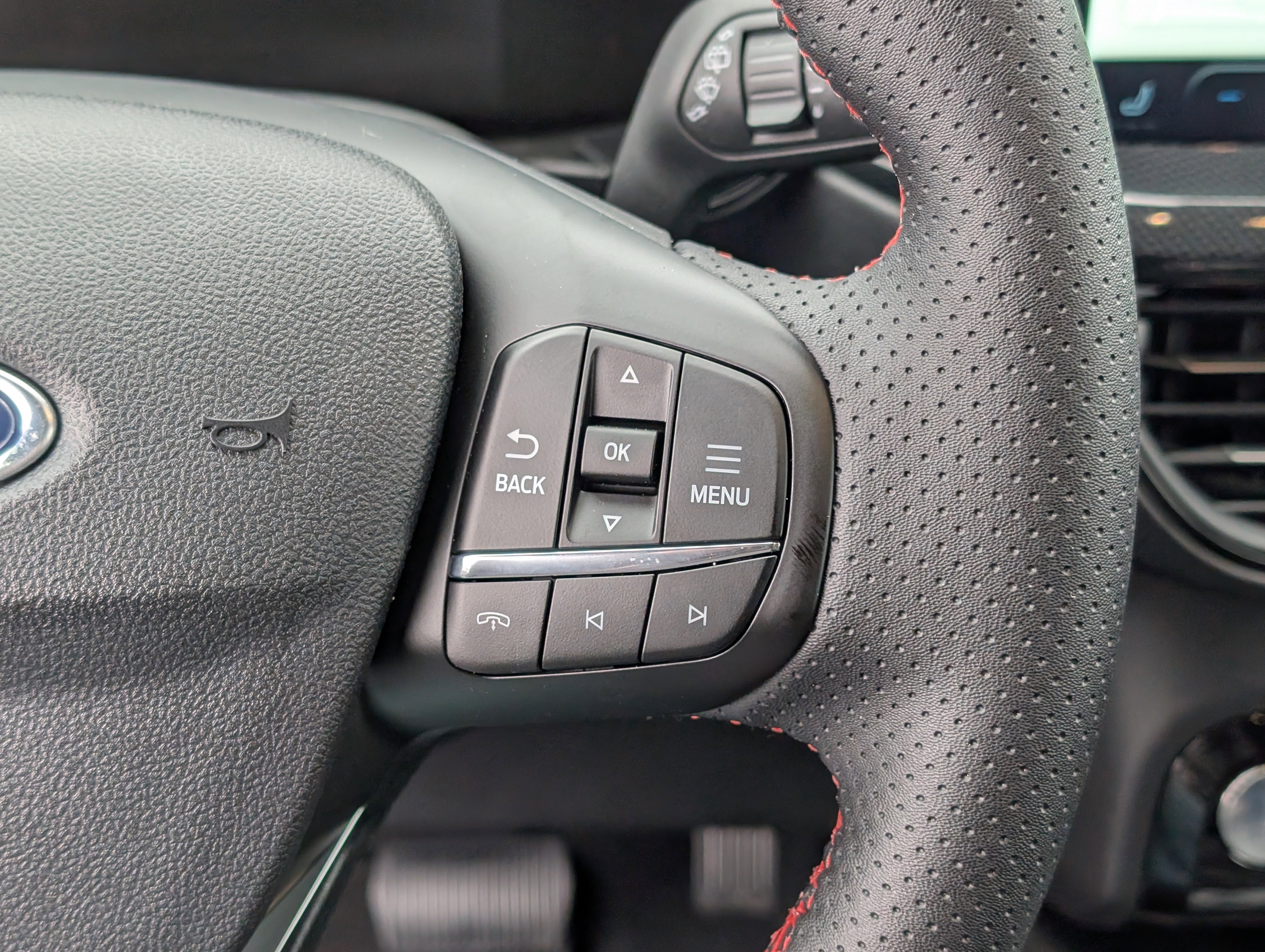 New 2026 Ford Escape ST-Line w/ Tech Pack #1 image 20