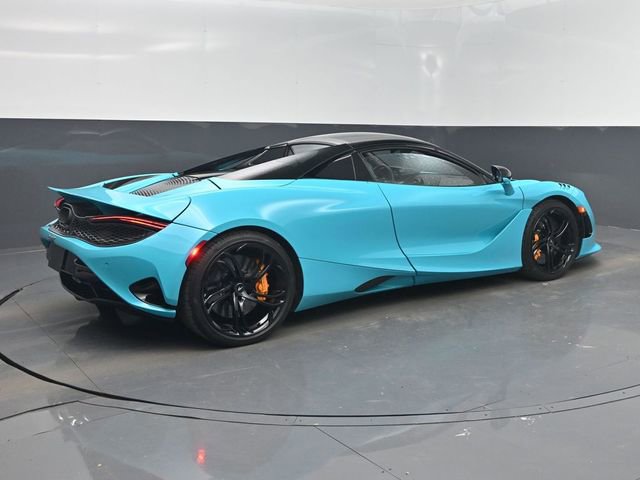 Used 2024 McLaren 750S Spider image 3