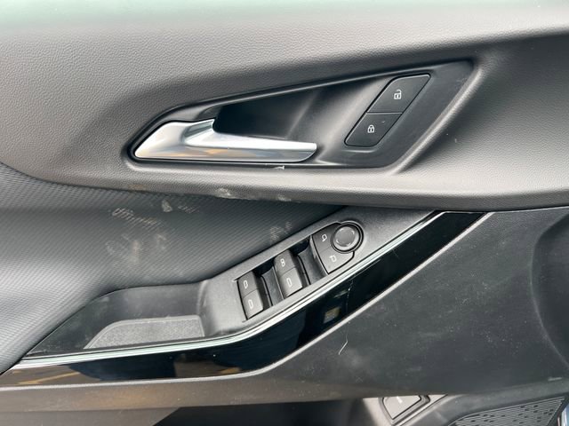 New 2026 Chevrolet Equinox LT w/ Convenience Package II image 18