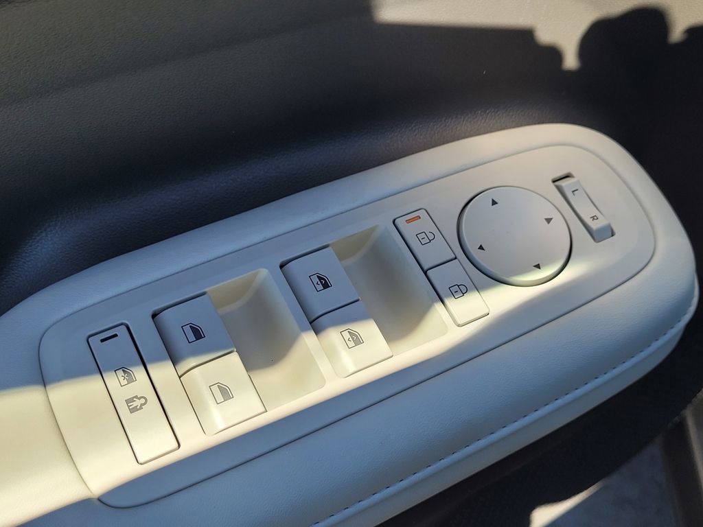 New 2026 Hyundai Santa Fe SEL image 13