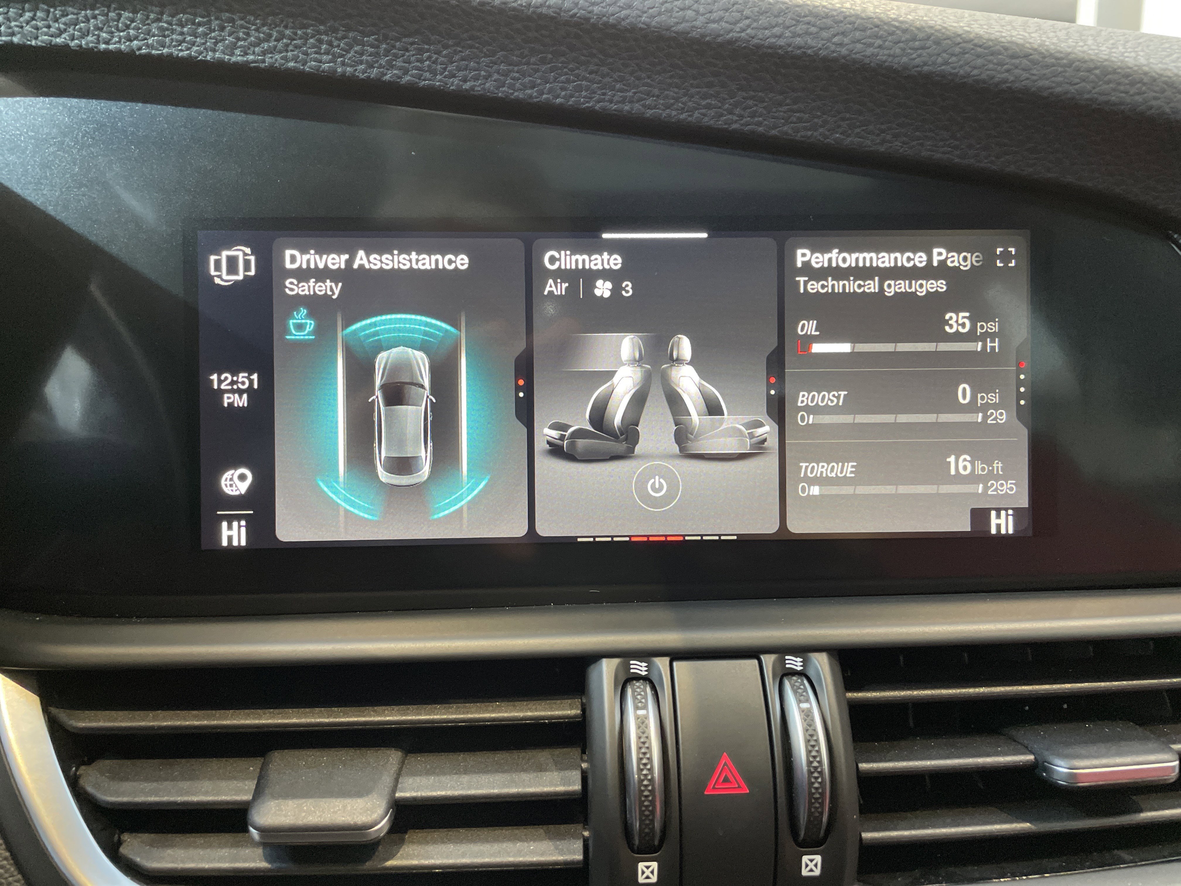 Used 2024 Alfa Romeo Giulia Veloce image 25