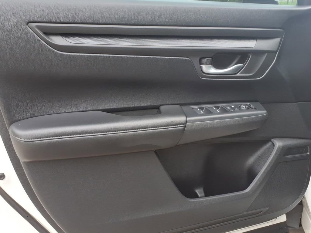 Used 2023 Honda CR-V LX image 20