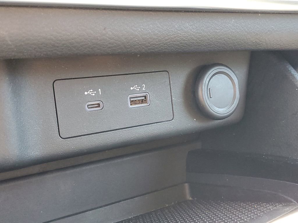 Used 2021 Nissan Rogue S AWD/4WD image 30