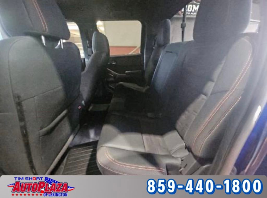 Used 2022 Nissan Frontier PRO-4X w/ Off-Road Protection Package image 9