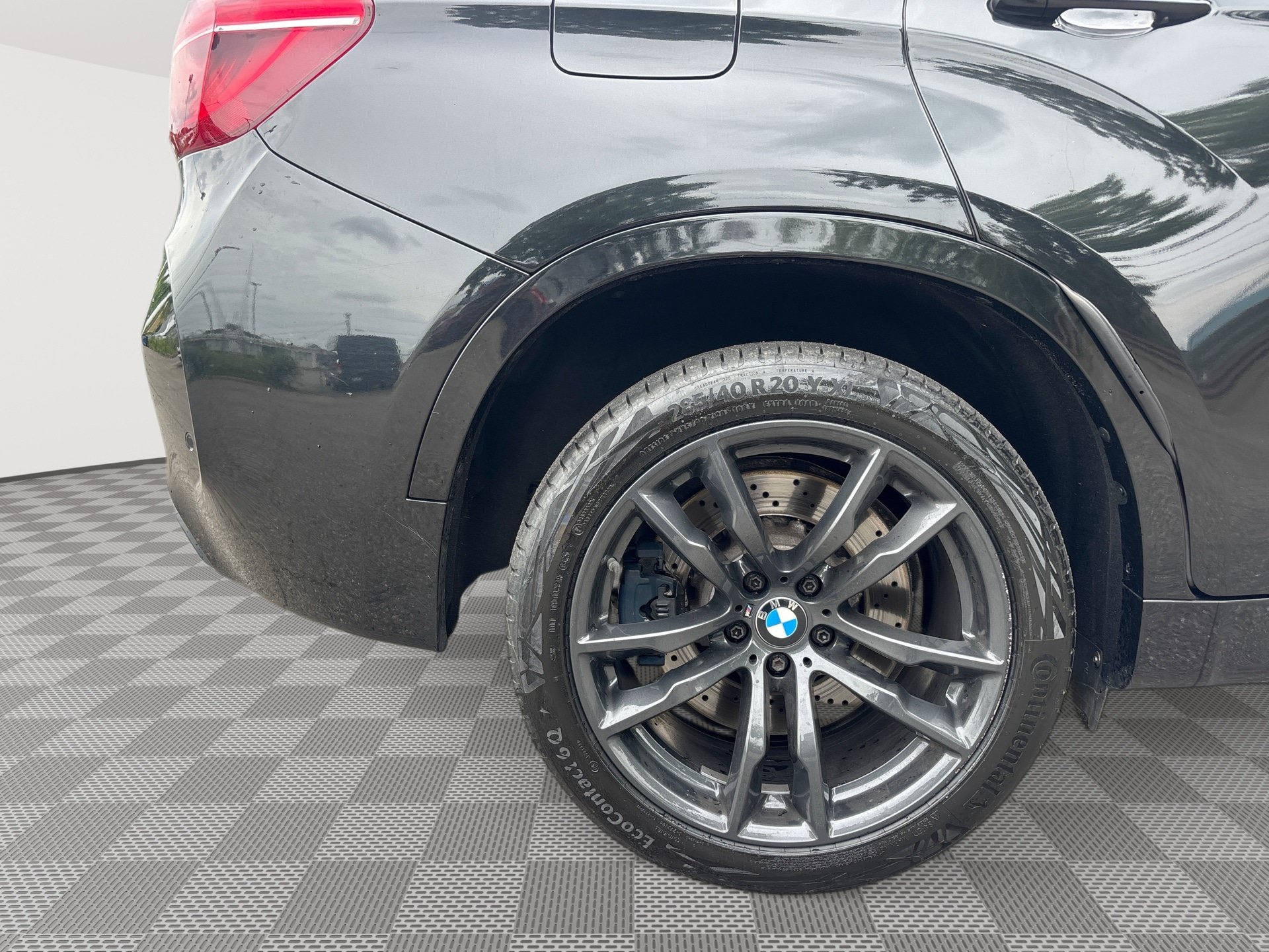 Used 2019 BMW X6 M w/ Executive Package AWD/4WD image 30