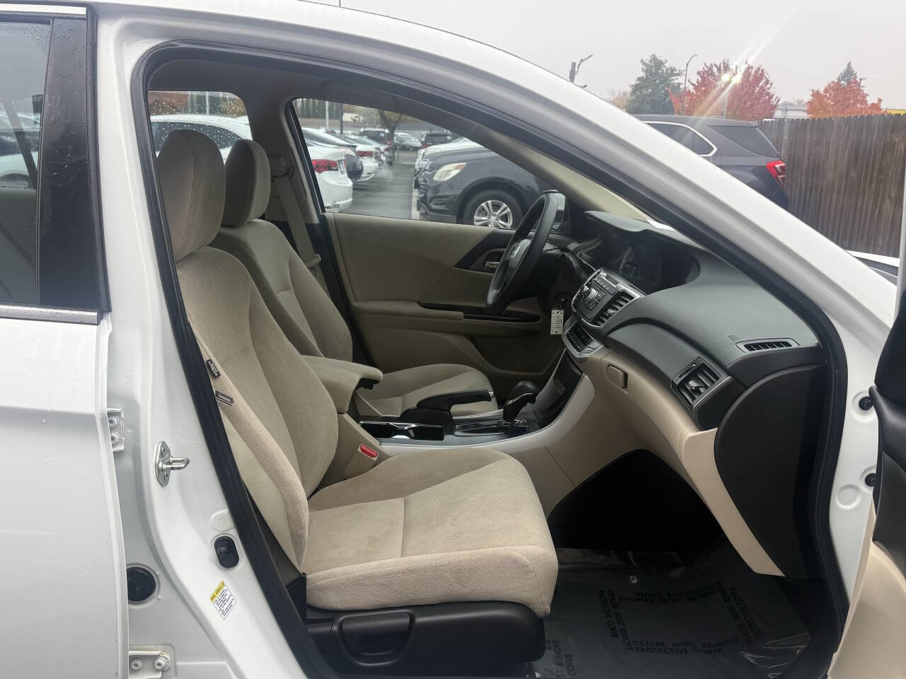 Used 2013 Honda Accord LX image 18