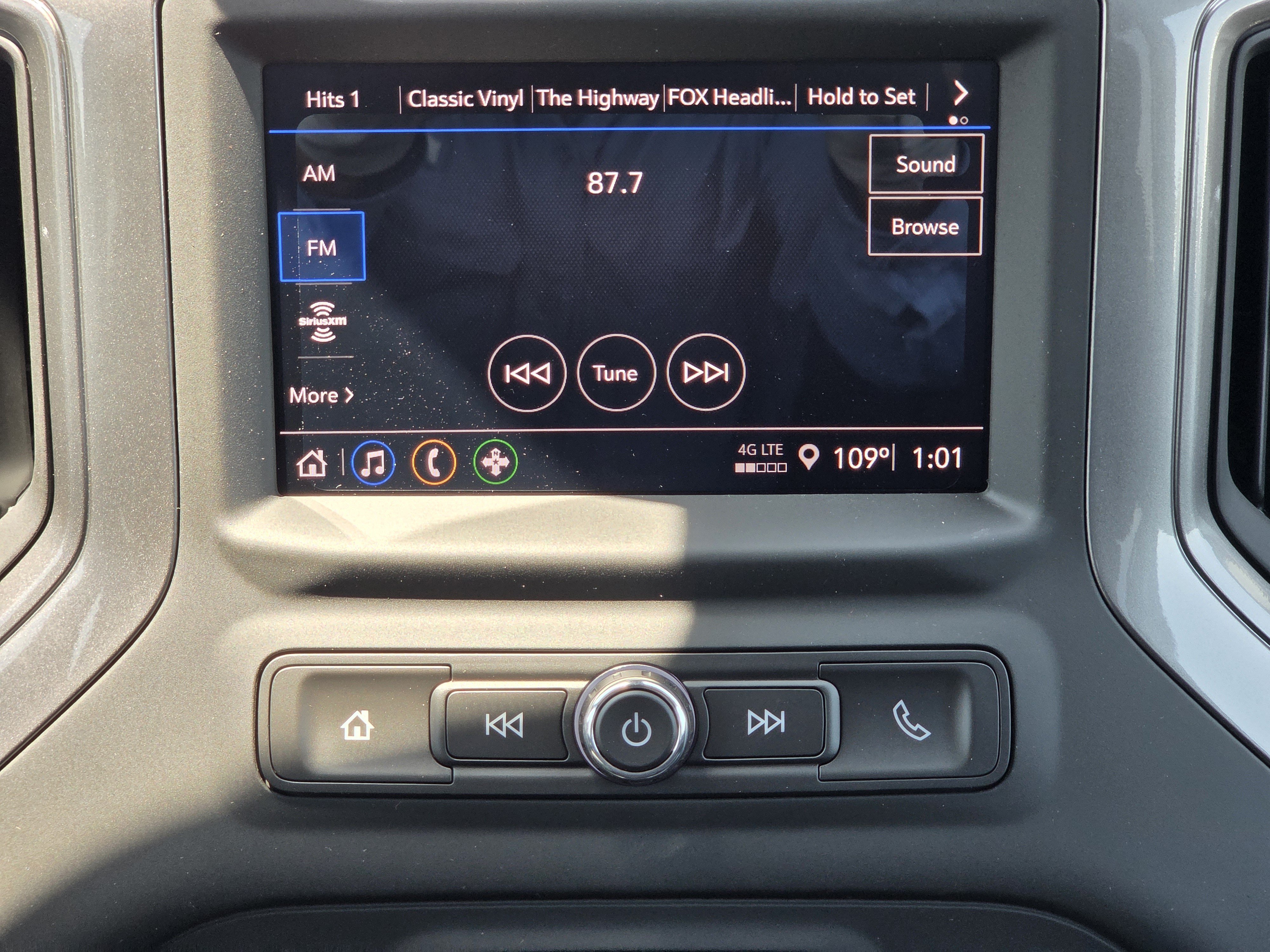 New 2026 Chevrolet Silverado 1500 Custom AWD/4WD image 10