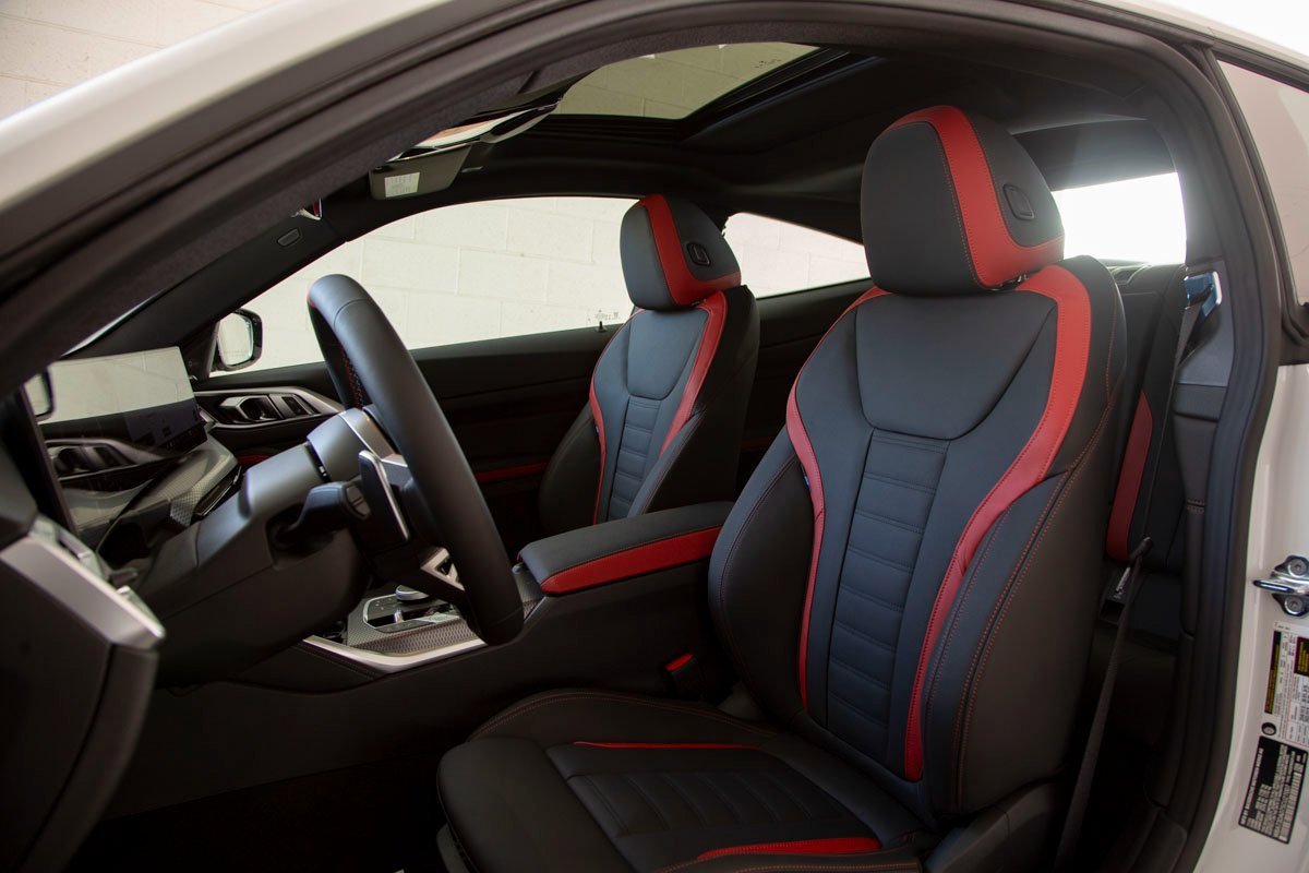 Used 2025 BMW M440i Coupe w/ Premium Package image 20