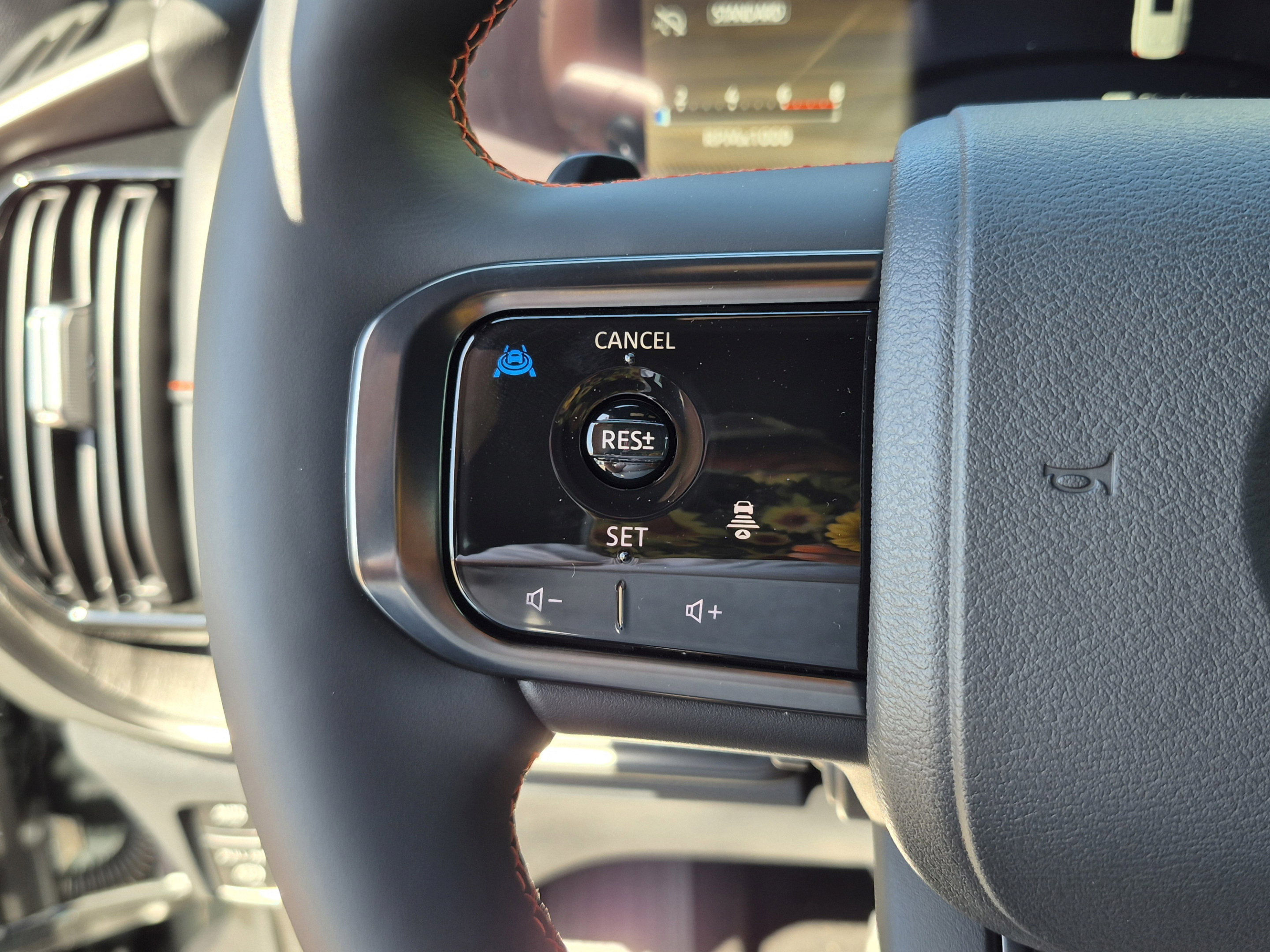 New 2026 Nissan Armada PRO-4X AWD/4WD image 33