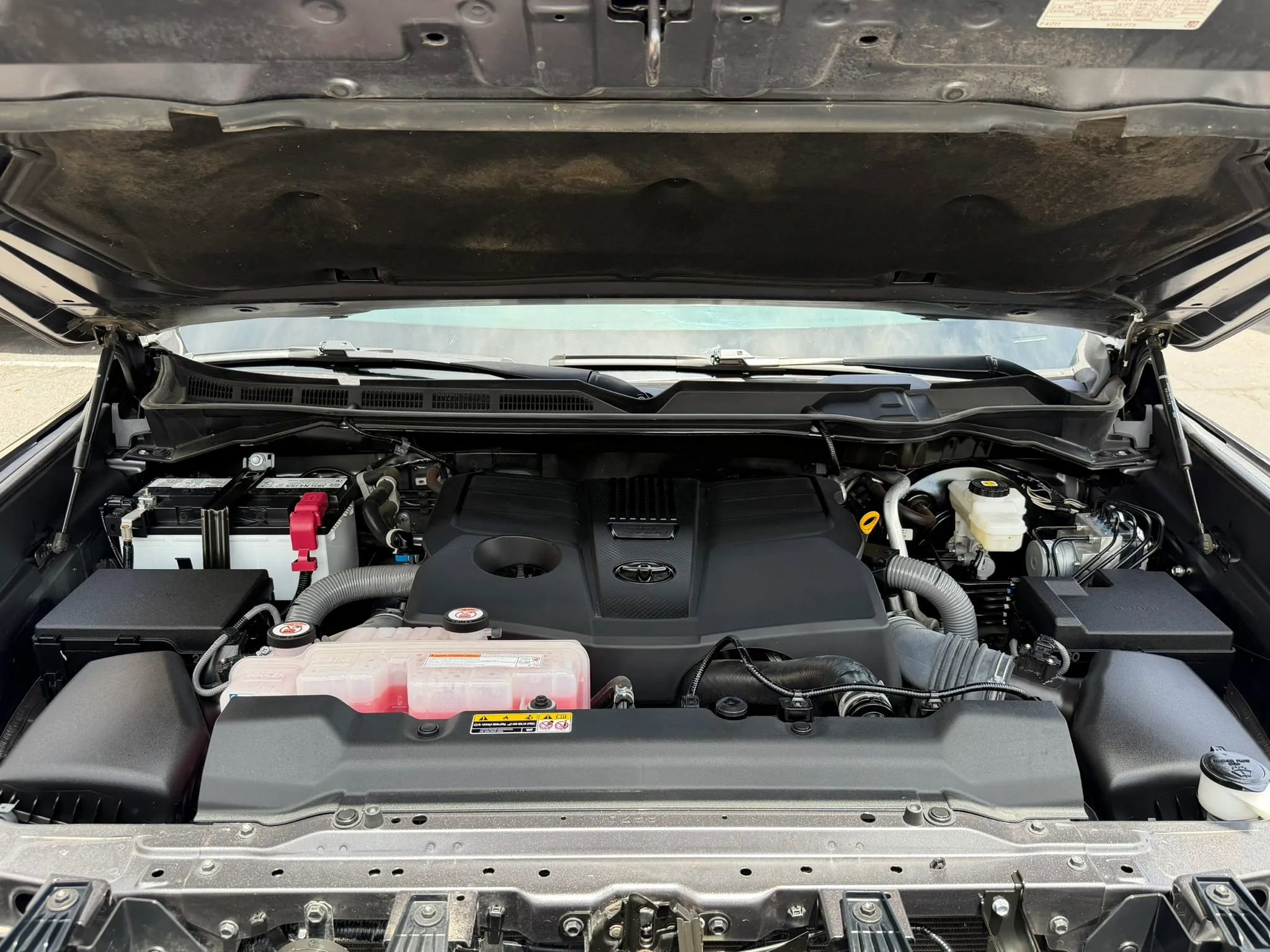 Used 2023 Toyota Tundra SR5 w/ SR5 Premium Package AWD/4WD image 19