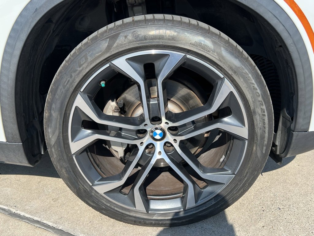 Used 2022 BMW X5 sDrive40i w/ Parking Assistance Package image 10