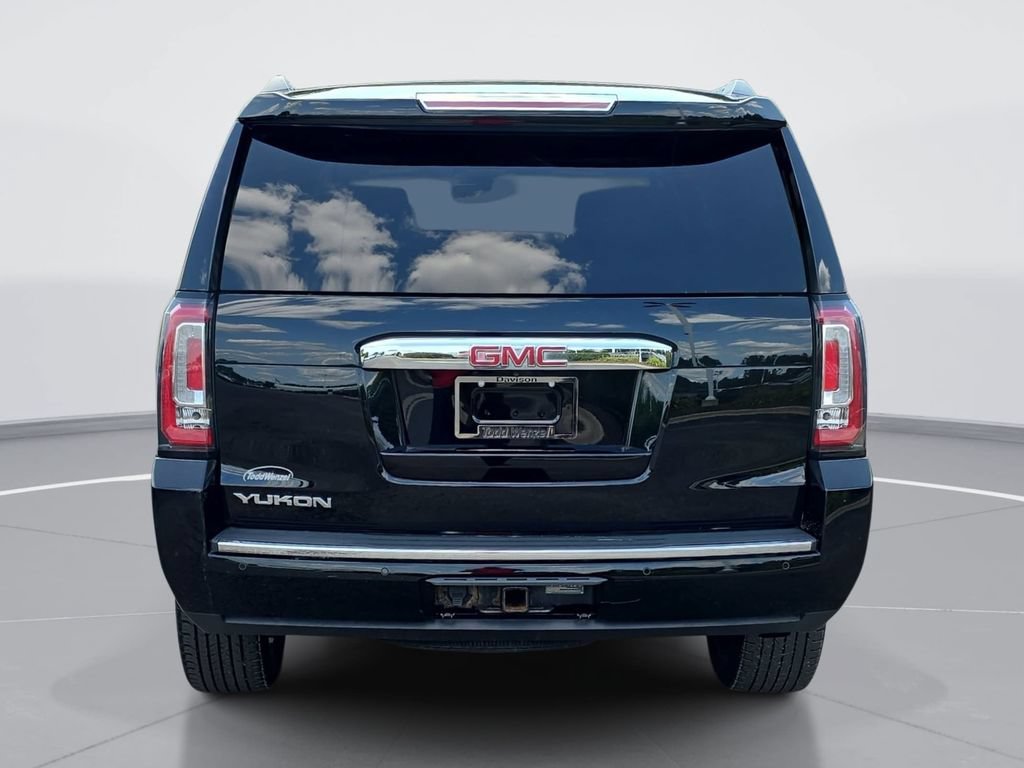 Used 2020 GMC Yukon Denali w/ Denali Premium Package AWD/4WD image 5