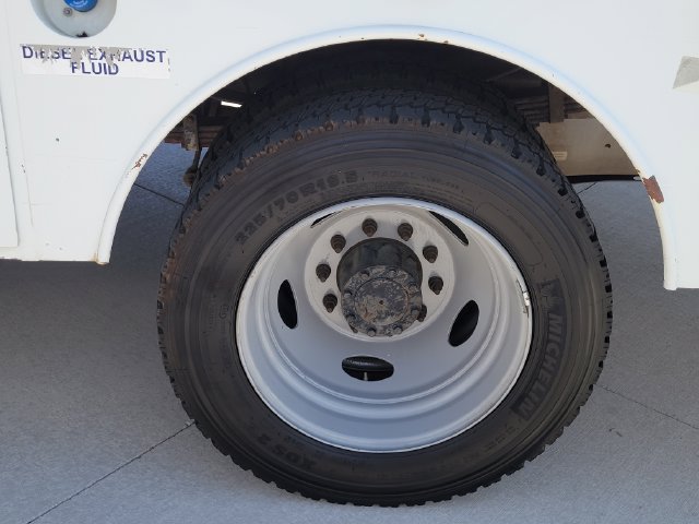 Used 2012 Ford F550 4x4 Regular Cab Super Duty w/ Payload Upgrade Pkg image 15