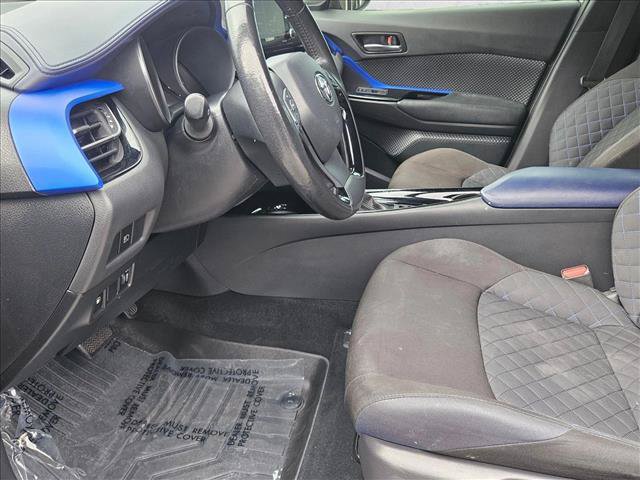 Used 2021 Toyota C-HR XLE FWD image 15