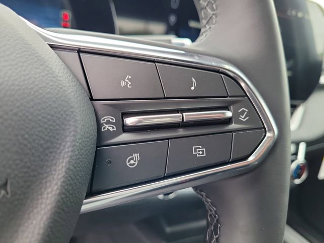 New 2026 Chevrolet Equinox LT w/ Safety and Technology Package image 23