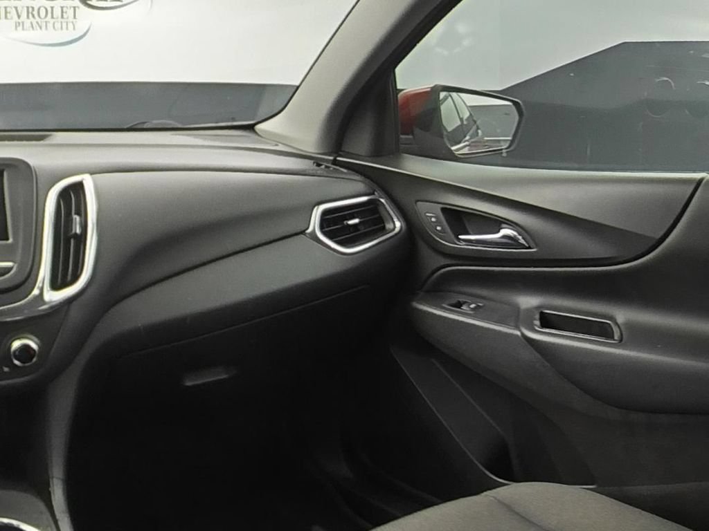 Used 2019 Chevrolet Equinox LT FWD image 15