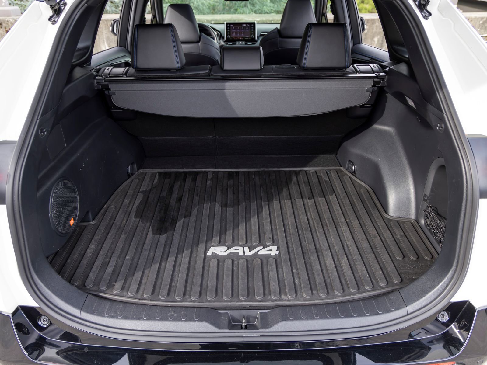 Used 2019 Toyota RAV4 XSE AWD/4WD image 48