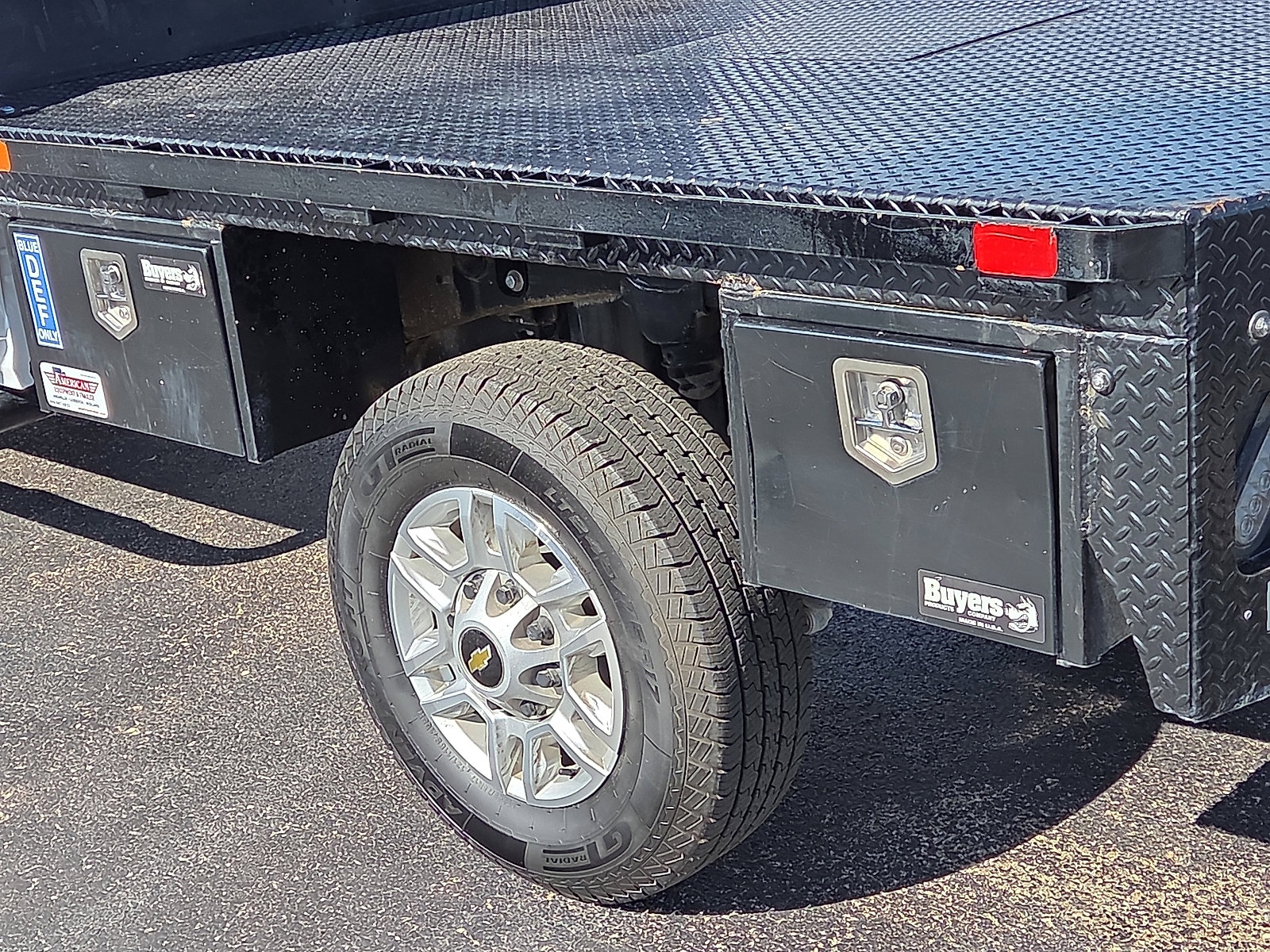 Used 2024 Chevrolet Silverado 2500 W/T w/ WT Convenience Package image 11