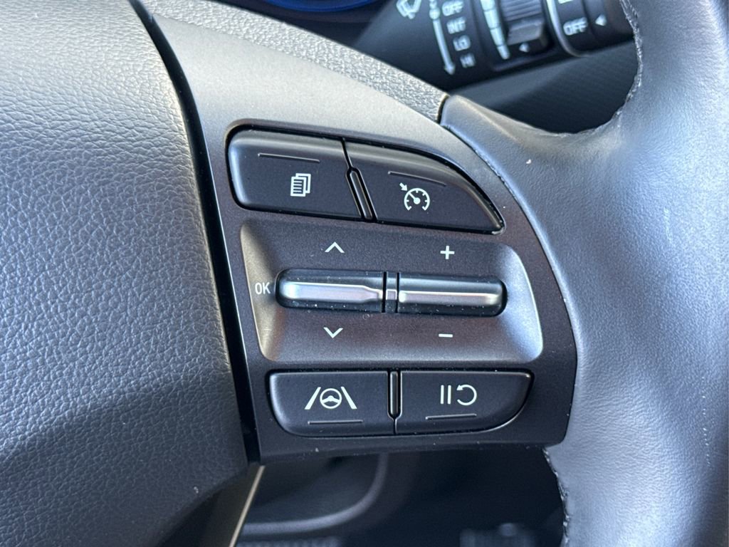 Certified 2023 Hyundai Kona SEL w/ Convenience Package image 22