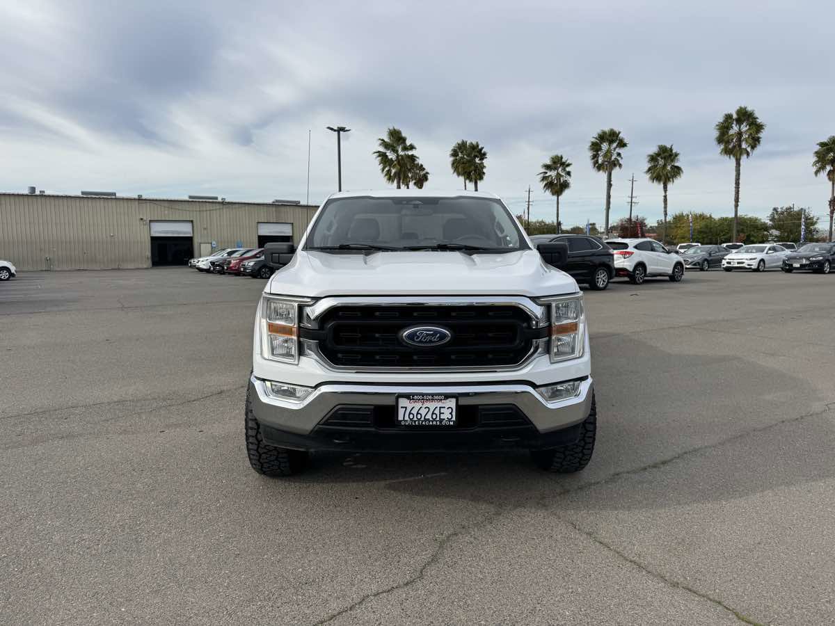 Used 2021 Ford F150 XLT w/ Trailer Tow Package image 4