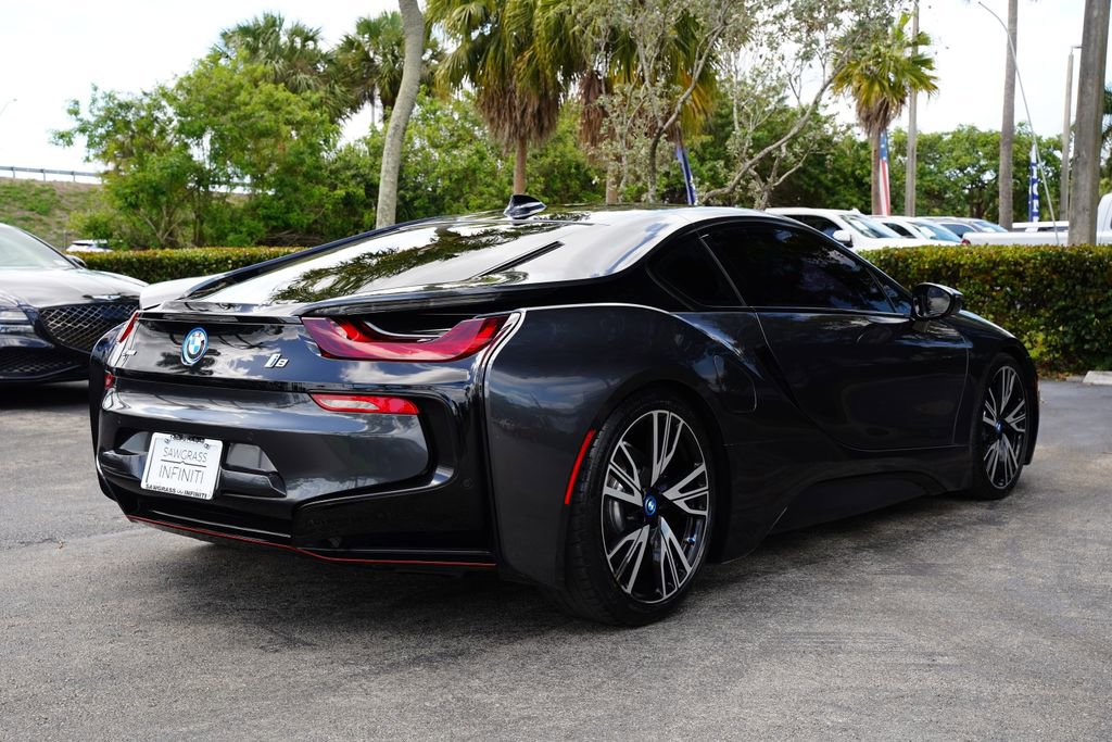 Used 2015 BMW i8 image 7