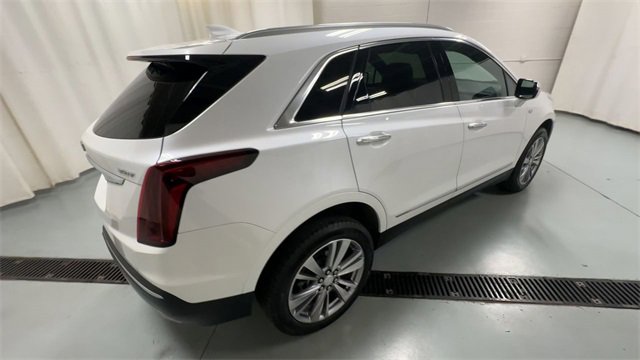 Used 2023 Cadillac XT5 Premium Luxury w/ LPO, Floor Liner Package image 8