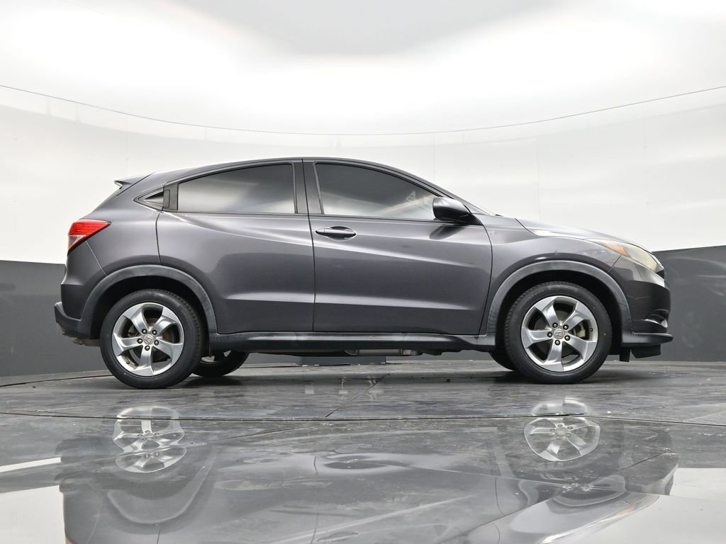 Used 2016 Honda HR-V LX image 25