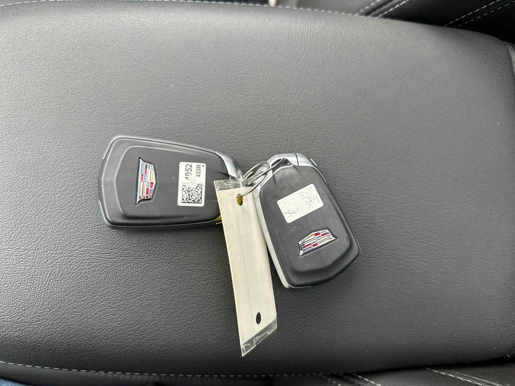 Certified 2023 Cadillac XT5 Premium Luxury w/ LPO, Floor Liner Package image 35