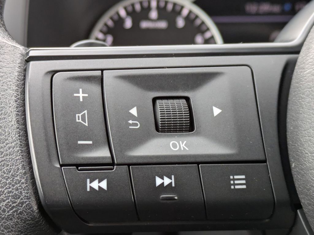 Certified 2024 Nissan Pathfinder S image 19