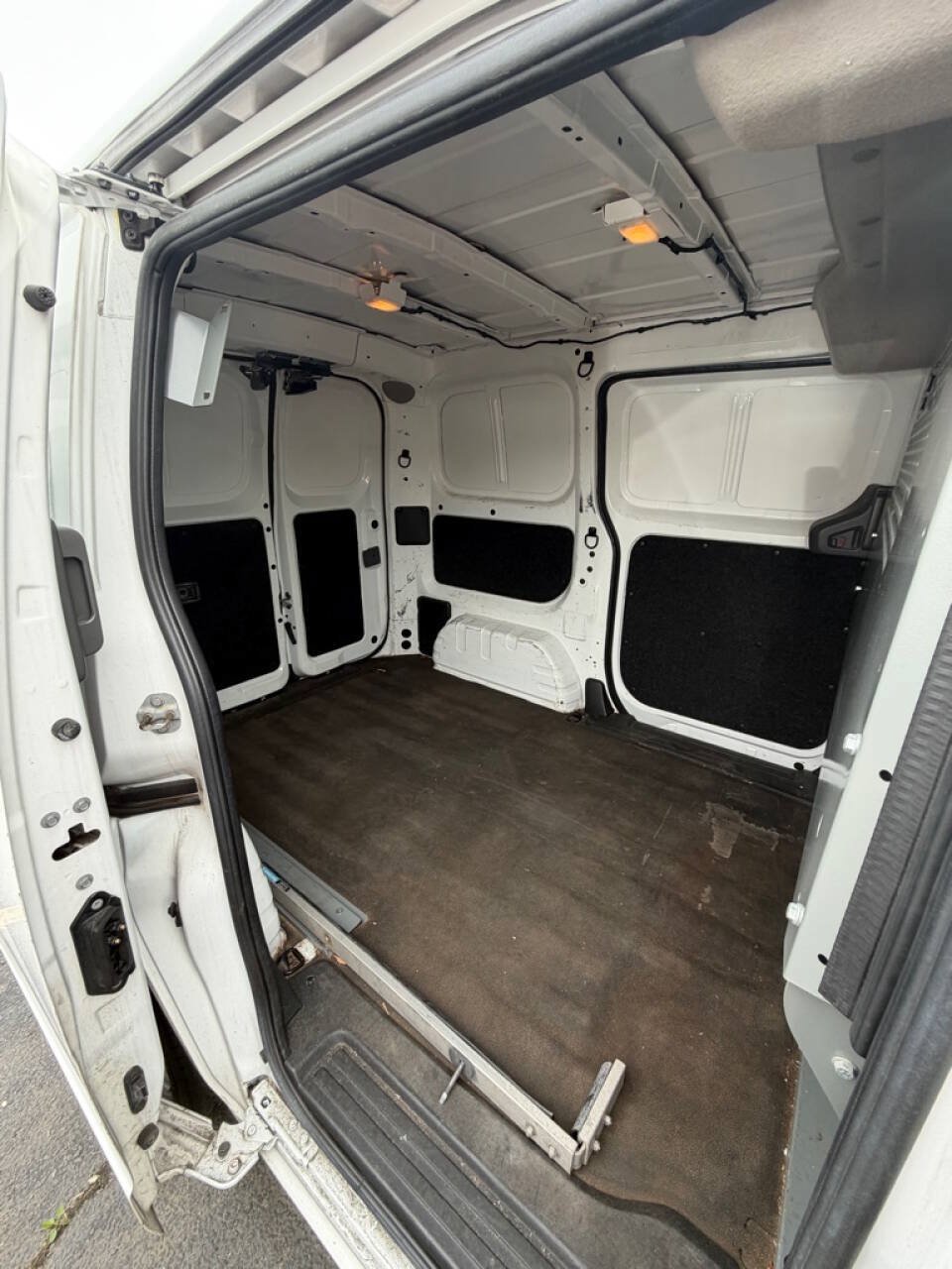 Used 2020 Nissan NV200 SV FWD image 16