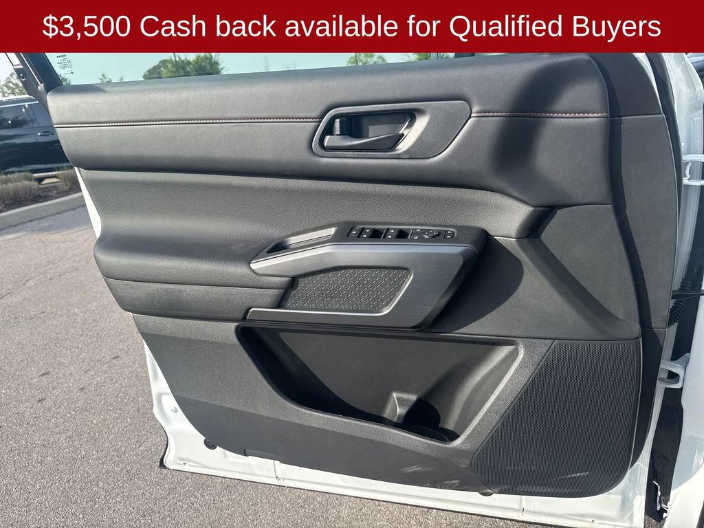 New 2026 Nissan Pathfinder Rock Creek image 11