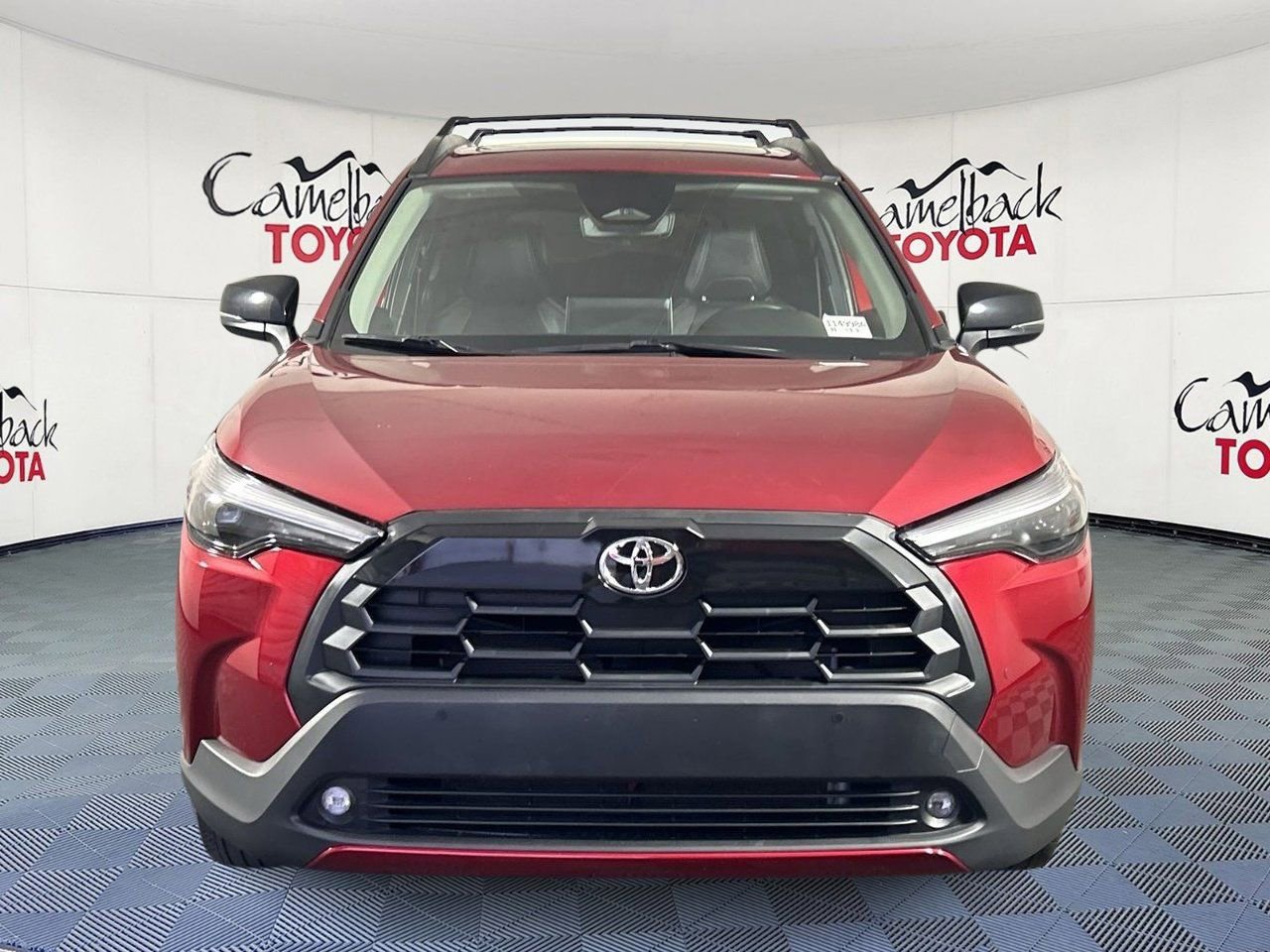 Used 2026 Toyota Corolla Cross XLE w/ Convenience Package image 3