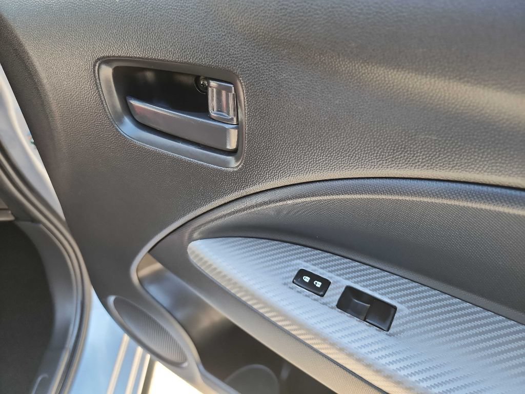 Used 2020 Mitsubishi Mirage LE FWD image 32