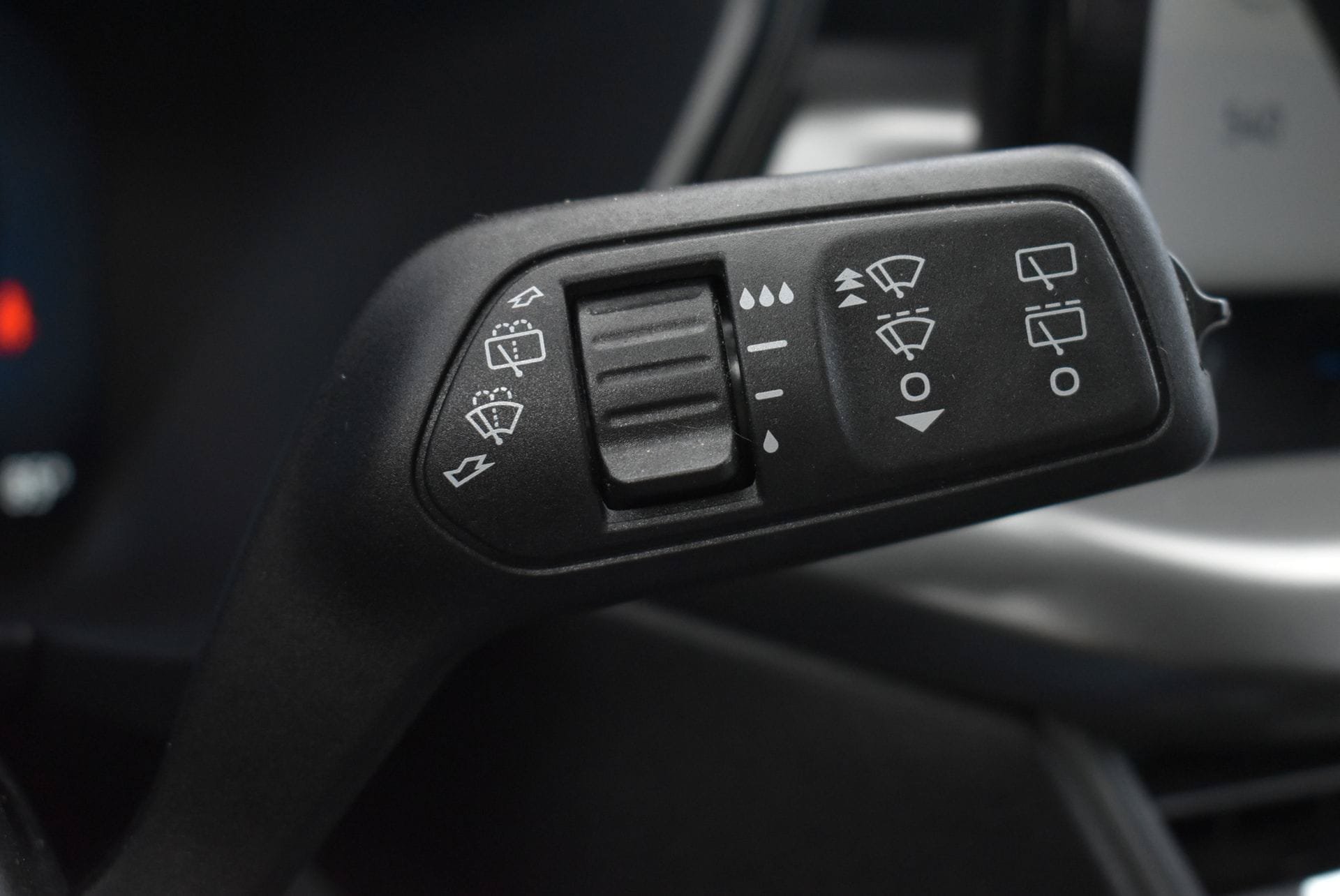 Used 2023 Ford Escape Active w/ Tech Pack #2 FWD image 24