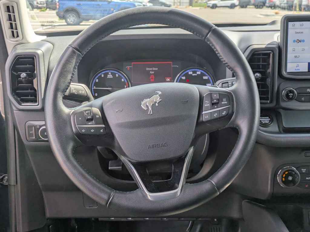 Used 2023 Ford Bronco Sport Badlands image 14