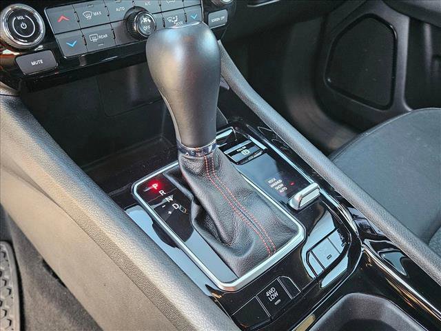 Used 2025 Jeep Compass Trailhawk w/ Trailer Tow Group image 12