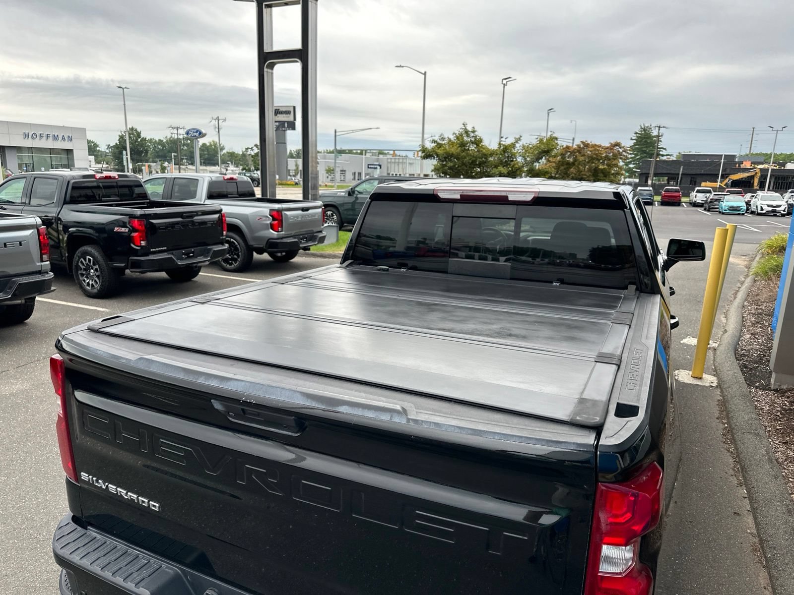 Used 2021 Chevrolet Silverado 1500 RST AWD/4WD image 6