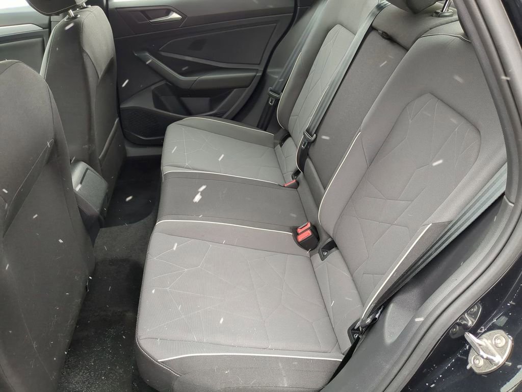 Used 2025 Volkswagen Jetta Sport image 26