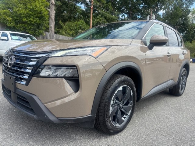 Used 2025 Nissan Rogue SV AWD/4WD video 1