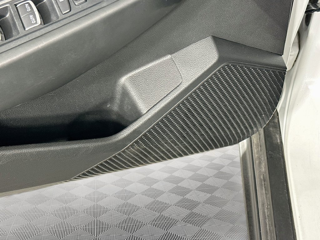 Used 2024 Honda Accord EX image 25