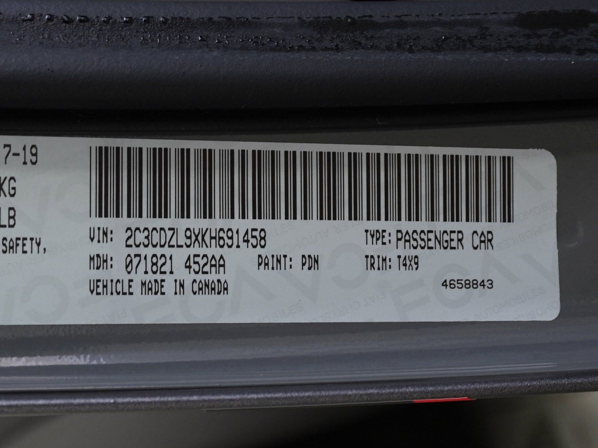 Used 2019 Dodge Challenger SRT Hellcat Redeye image 33