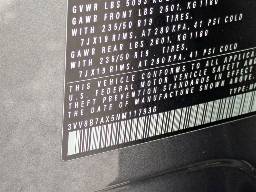 Used 2022 Volkswagen Tiguan SE R-Line image 30