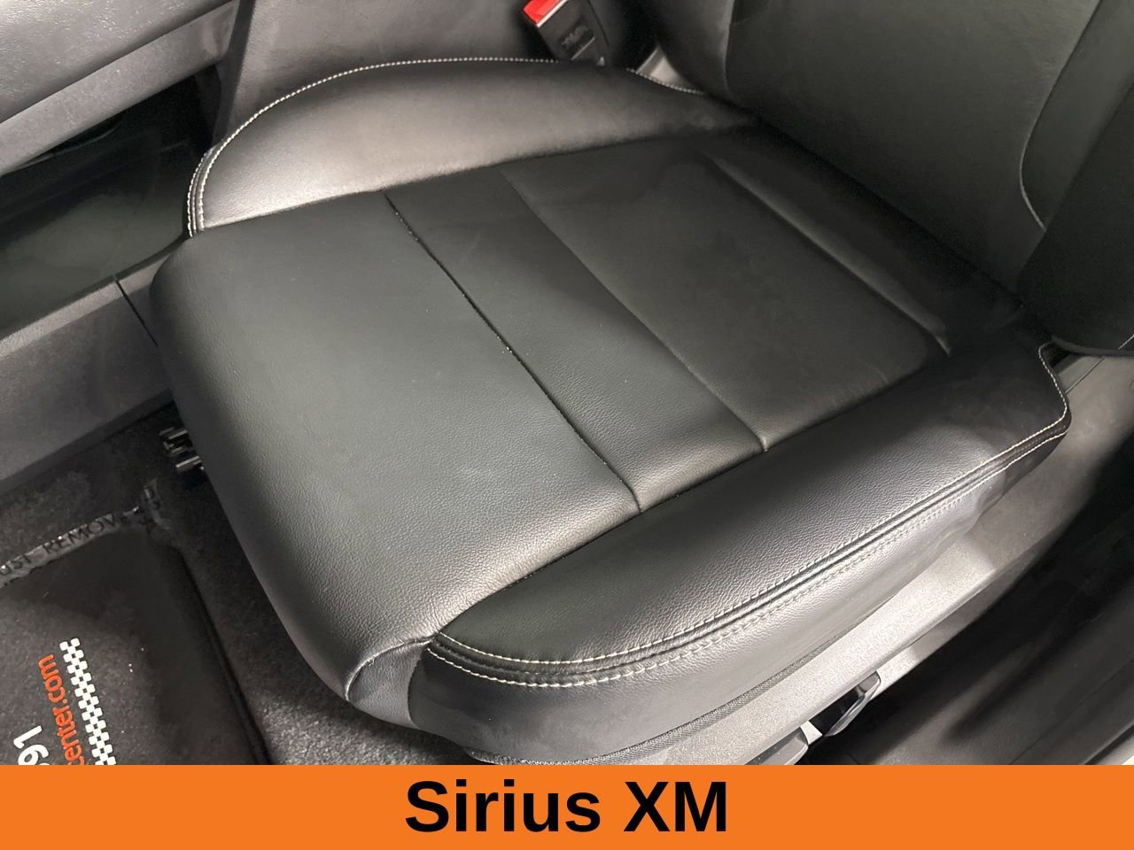 Used 2023 Nissan Rogue SL w/ SL Premium Package image 12